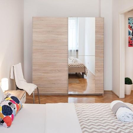 Modern Apartment Few Steps From Main Square! Zagreb Exterior photo