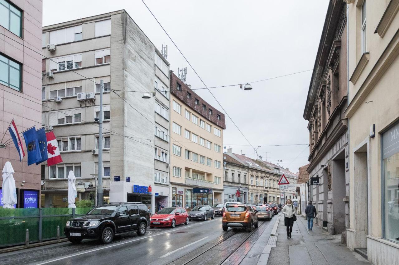 Modern Apartment Few Steps From Main Square! Zagreb Exterior photo